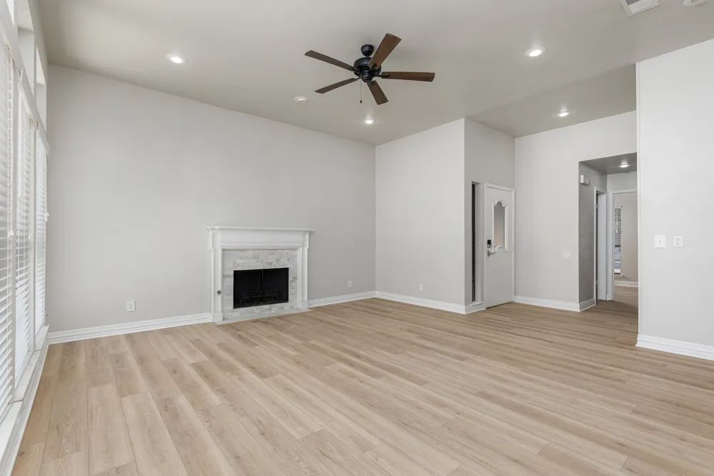 9703 Springtree Lane Dallas, TX 75243