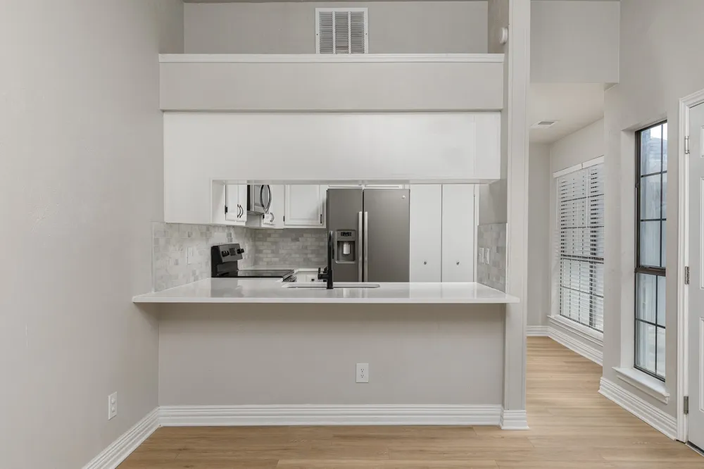 9703 Springtree Lane Dallas, TX 75243