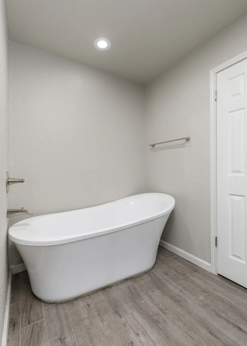 9703 Springtree Lane Dallas, TX 75243
