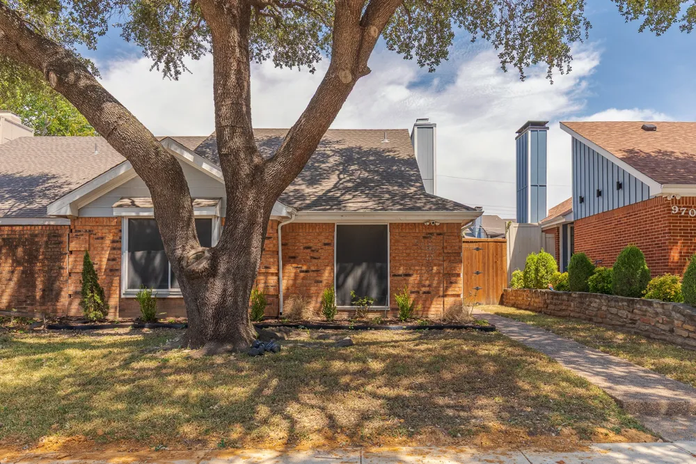 9703 Springtree Lane Dallas, TX 75243