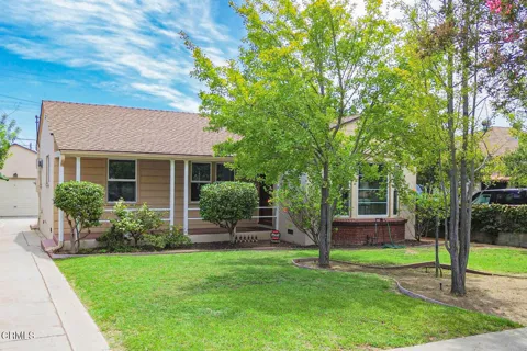 216 W Wedgewood Avenue