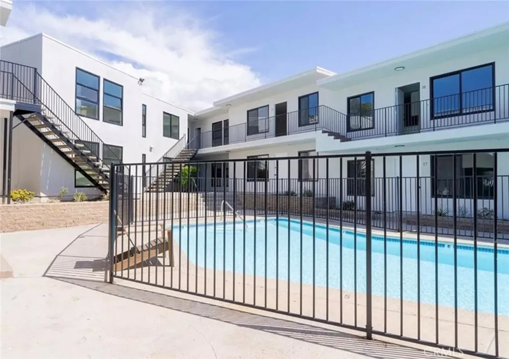 6679 Linda Vista Unit #16 San Diego, CA 92111