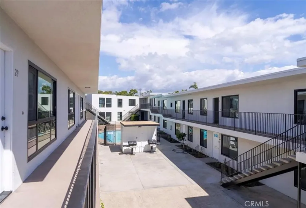6679 Linda Vista Unit #16 San Diego, CA 92111