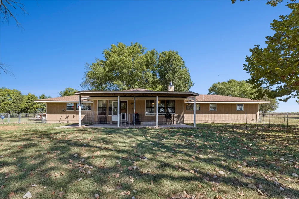 20220 E 700 ROAD Wagoner, OK 74467