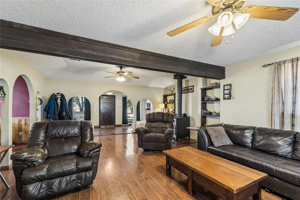 20220 E 700 ROAD Wagoner, OK 74467