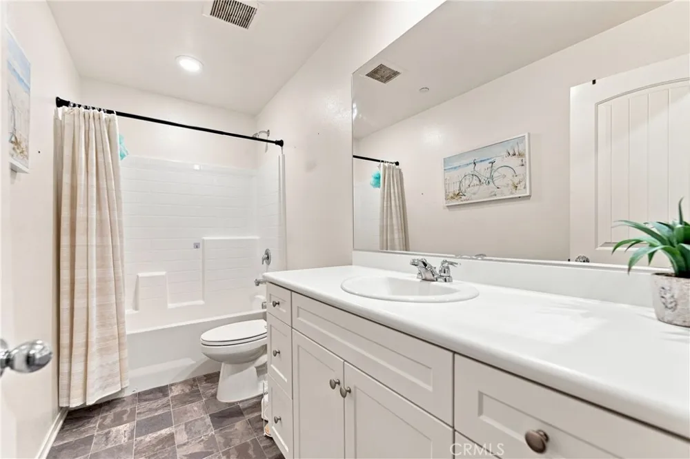 1304 Desert Rose Court San Jacinto, CA 92582