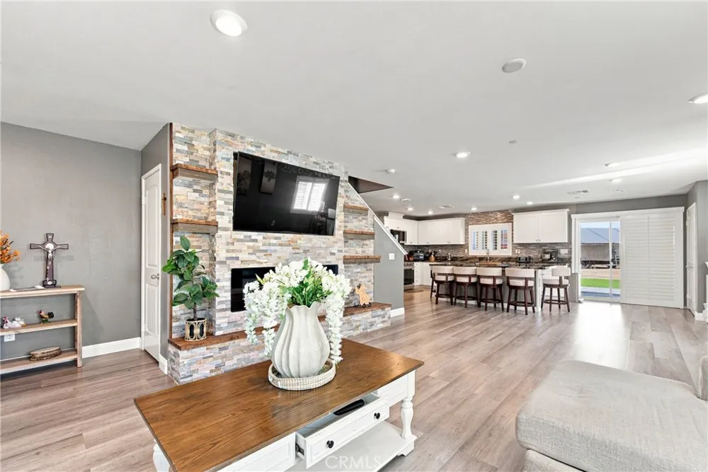 1304 Desert Rose Court San Jacinto, CA 92582