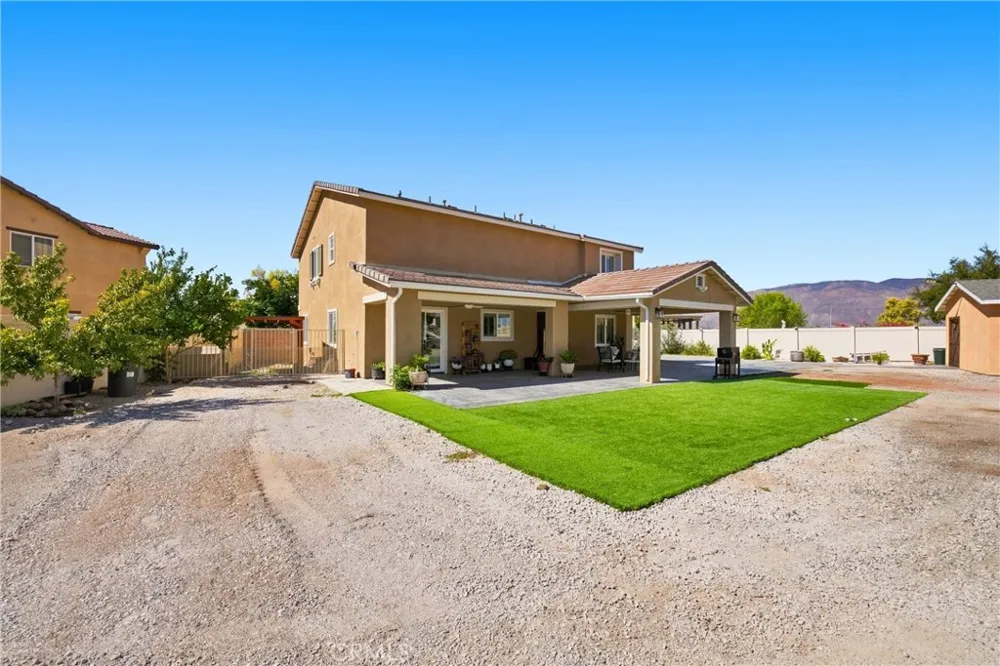 1304 Desert Rose Court San Jacinto, CA 92582