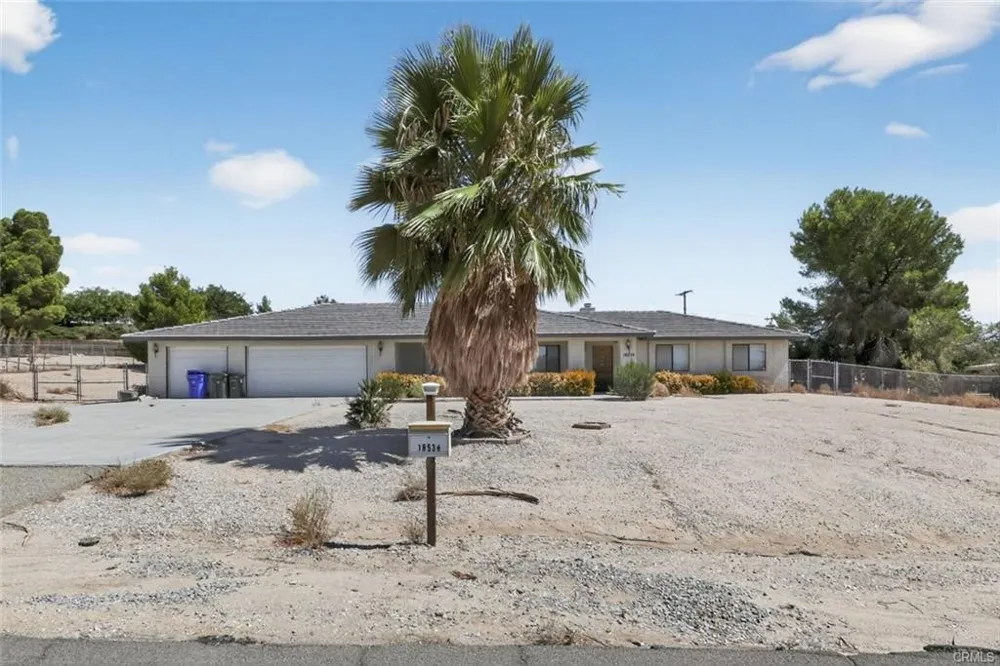 18539 Symeron Road Apple Valley, CA 92307