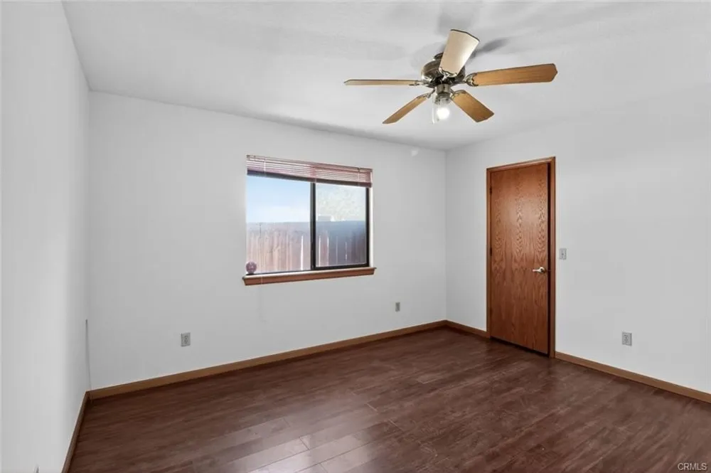 18539 Symeron Road Apple Valley, CA 92307
