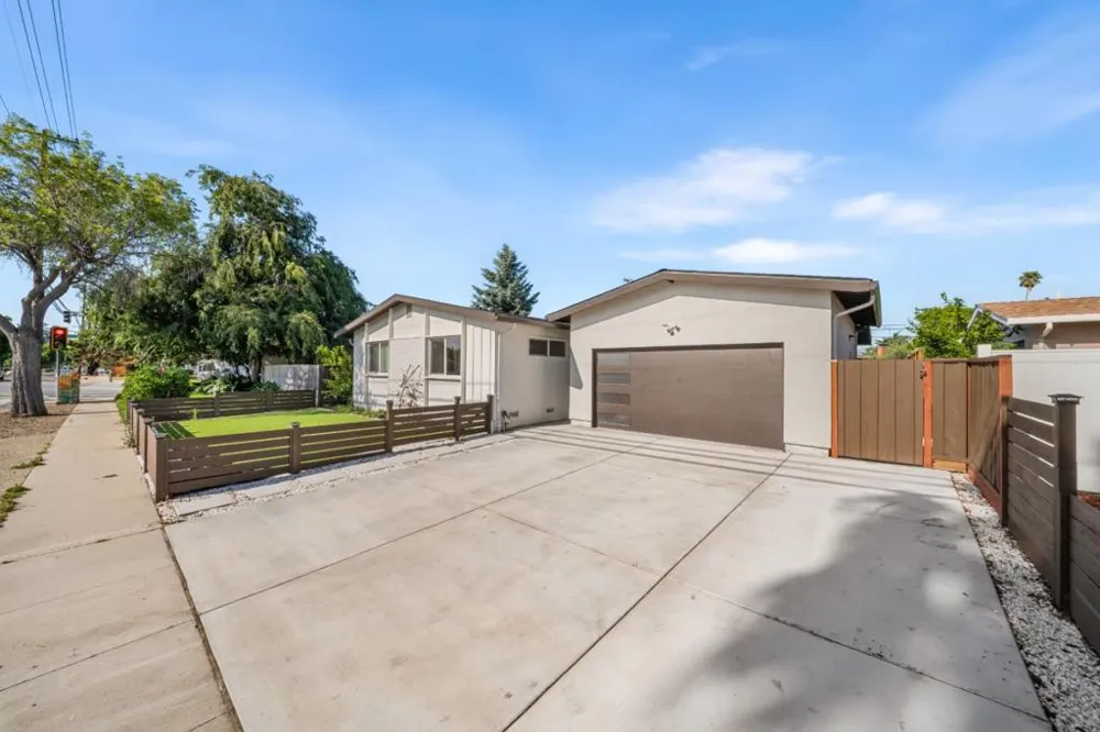3234 Jarvis Avenue San Jose, CA 95118