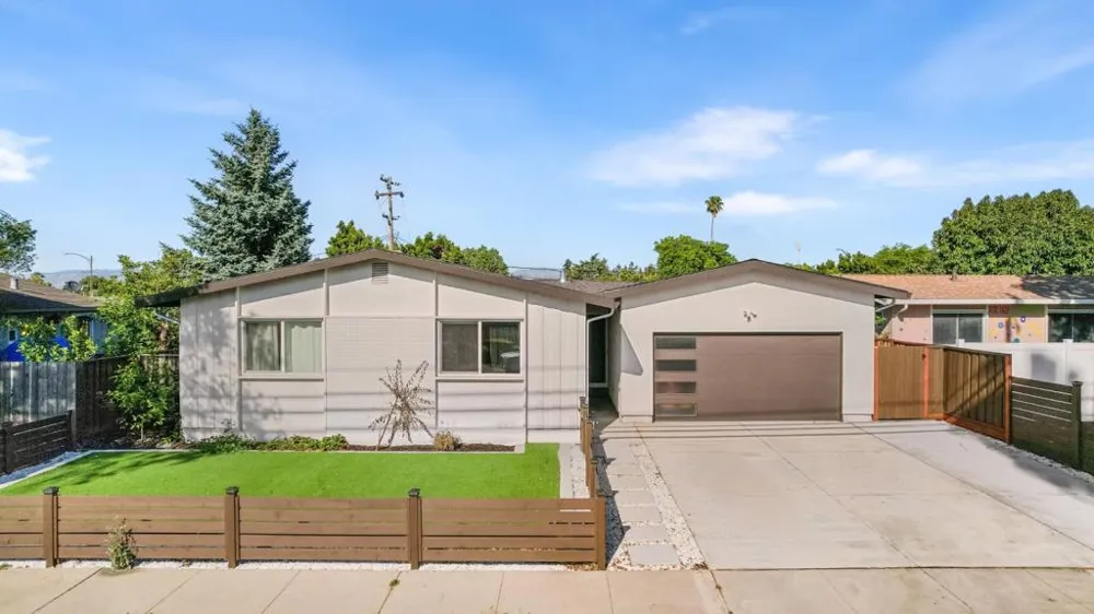 3234 Jarvis Avenue San Jose, CA 95118