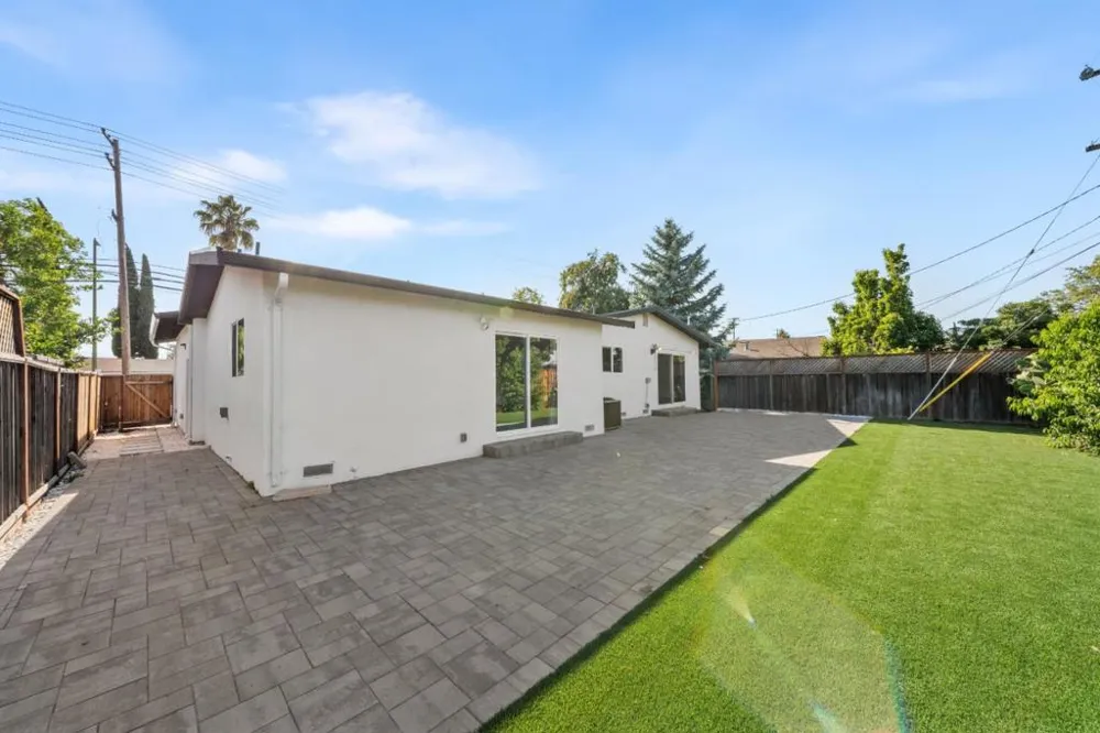 3234 Jarvis Avenue San Jose, CA 95118