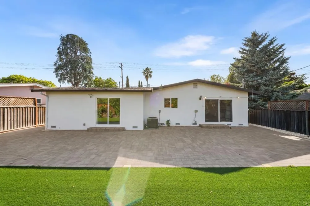 3234 Jarvis Avenue San Jose, CA 95118