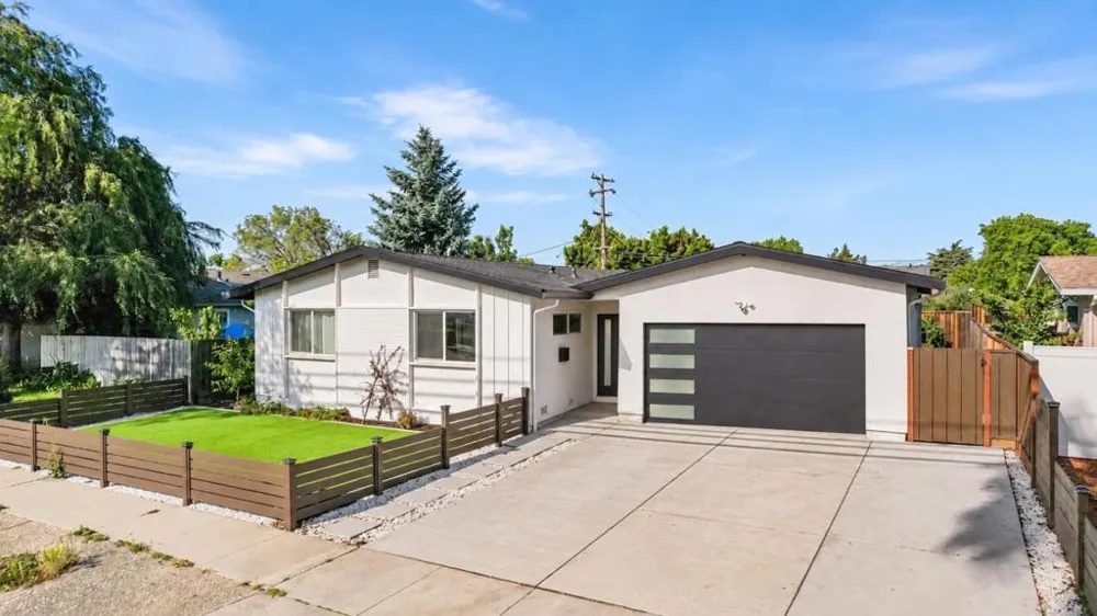 3234 Jarvis Avenue San Jose, CA 95118