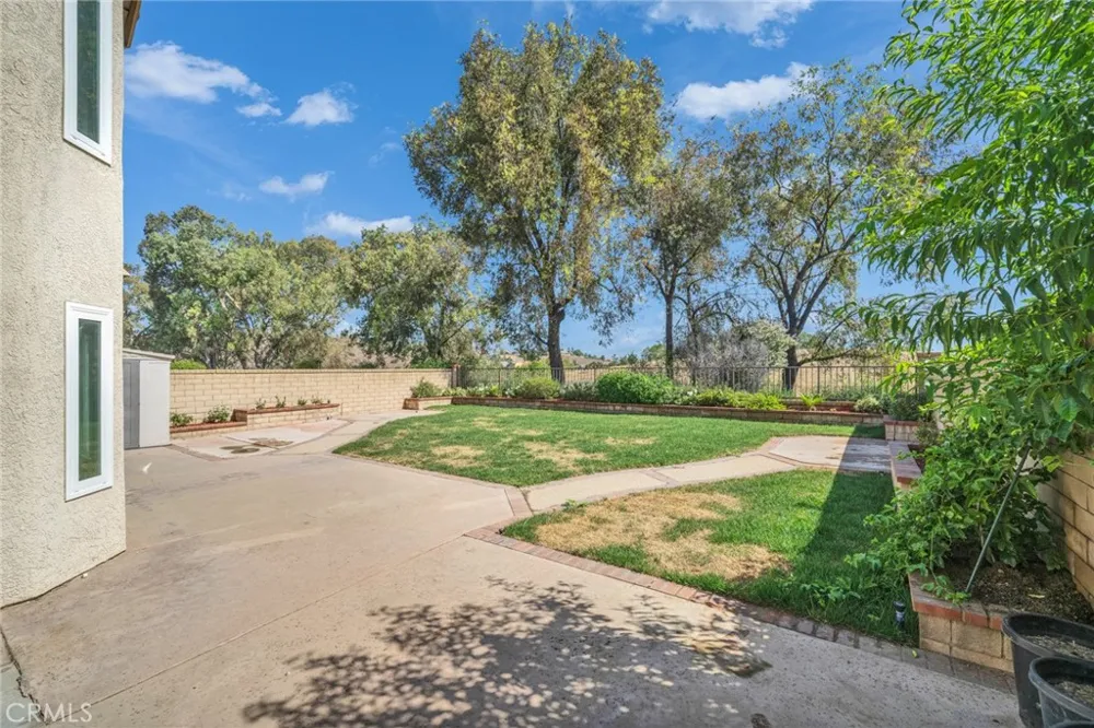 2136 Camino Largo Chino Hills, CA 91709