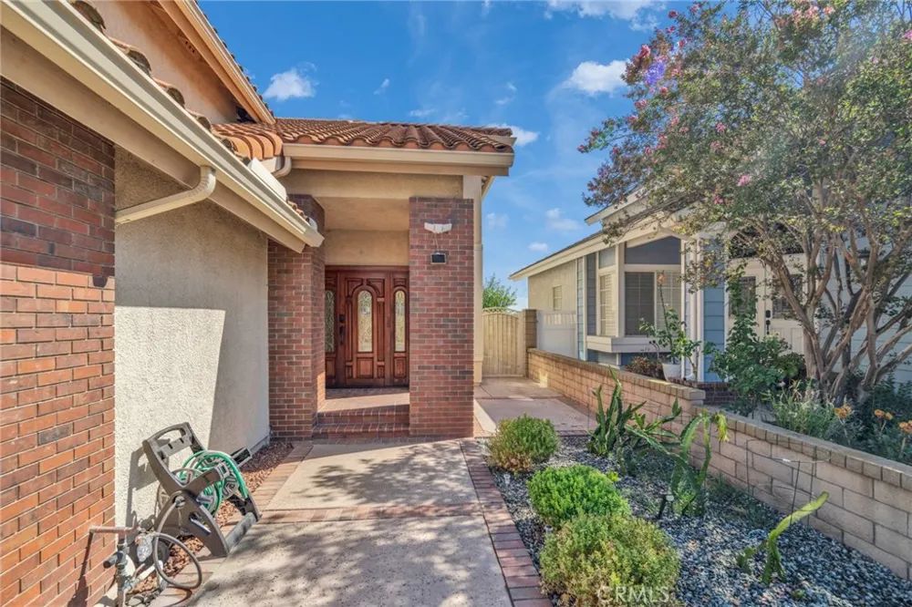 2136 Camino Largo Chino Hills, CA 91709