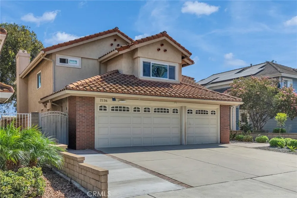 2136 Camino Largo Chino Hills, CA 91709