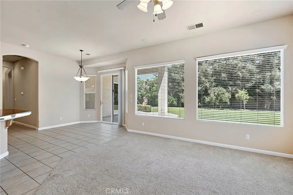 2579 Warner Avenue Clovis, CA 93611