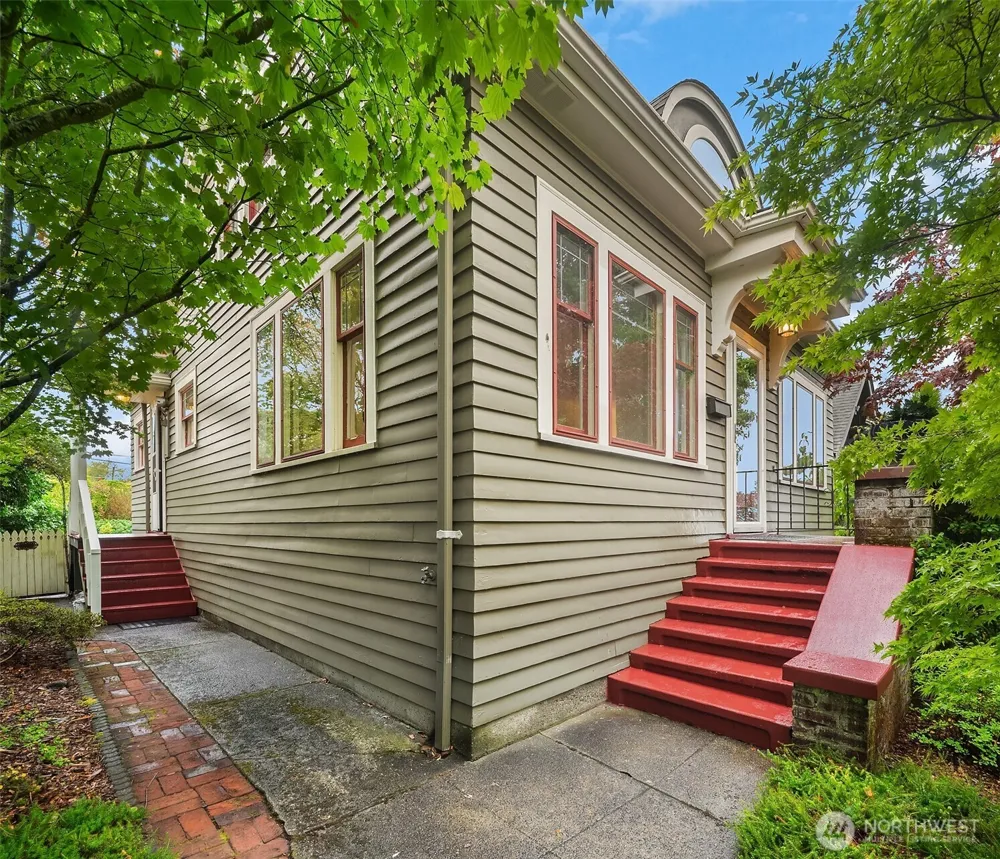2609 Queen Anne Avenue Seattle, WA 98126
