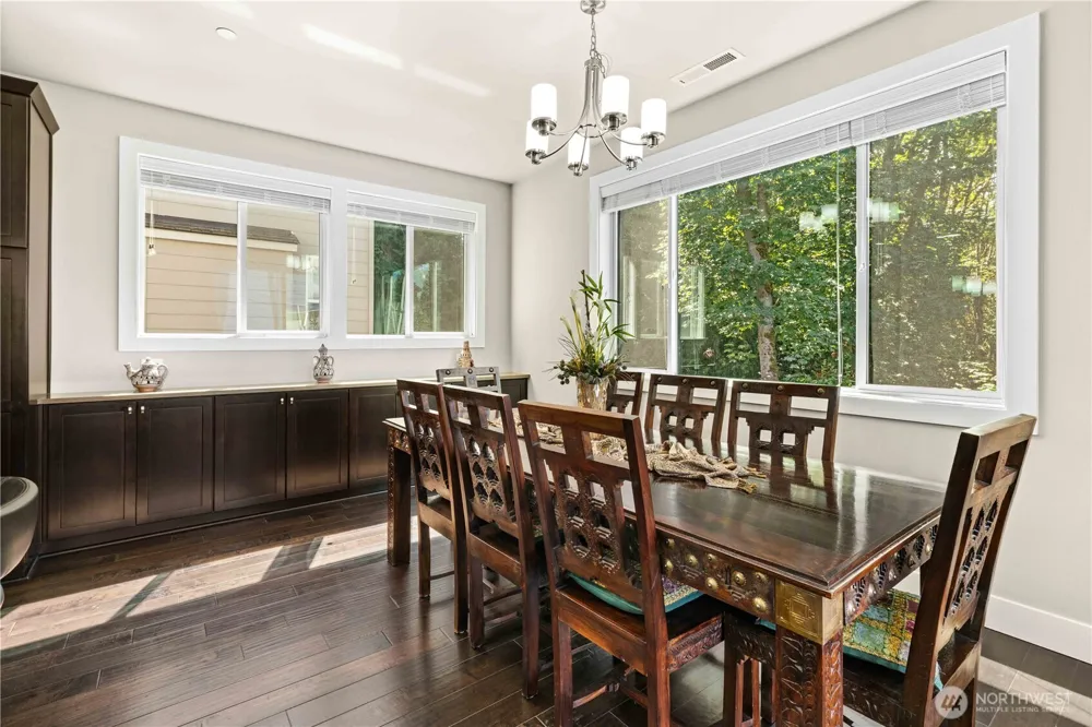 12099 164th Court NE Redmond, WA 98052