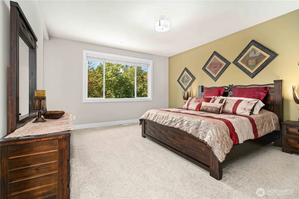 12099 164th Court NE Redmond, WA 98052