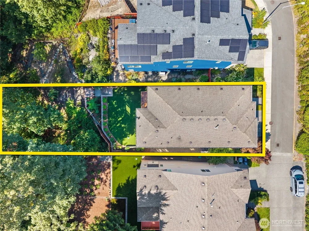 12099 164th Court NE Redmond, WA 98052