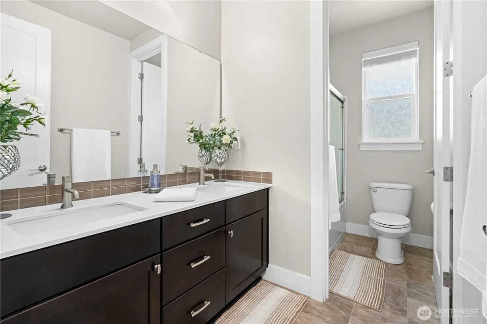 12099 164th Court NE Redmond, WA 98052