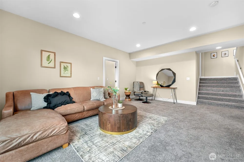 3414 Sussex Drive Bellingham, WA 98226
