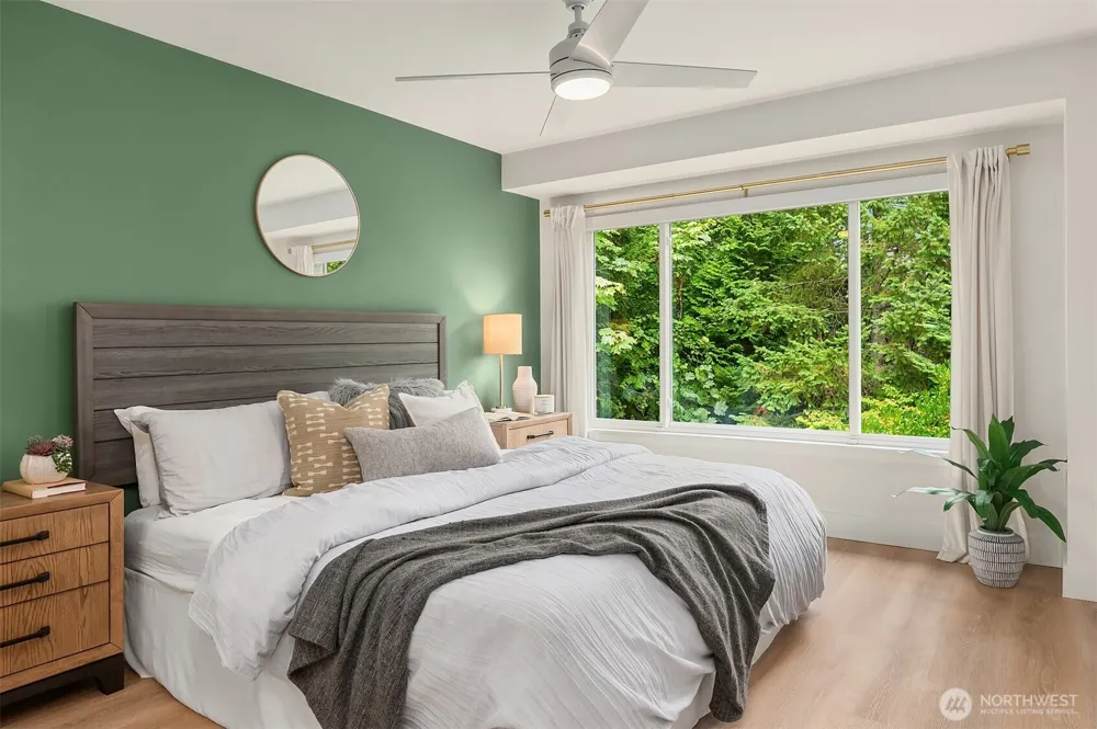 21216 SE 42nd Lane Issaquah, WA 98029