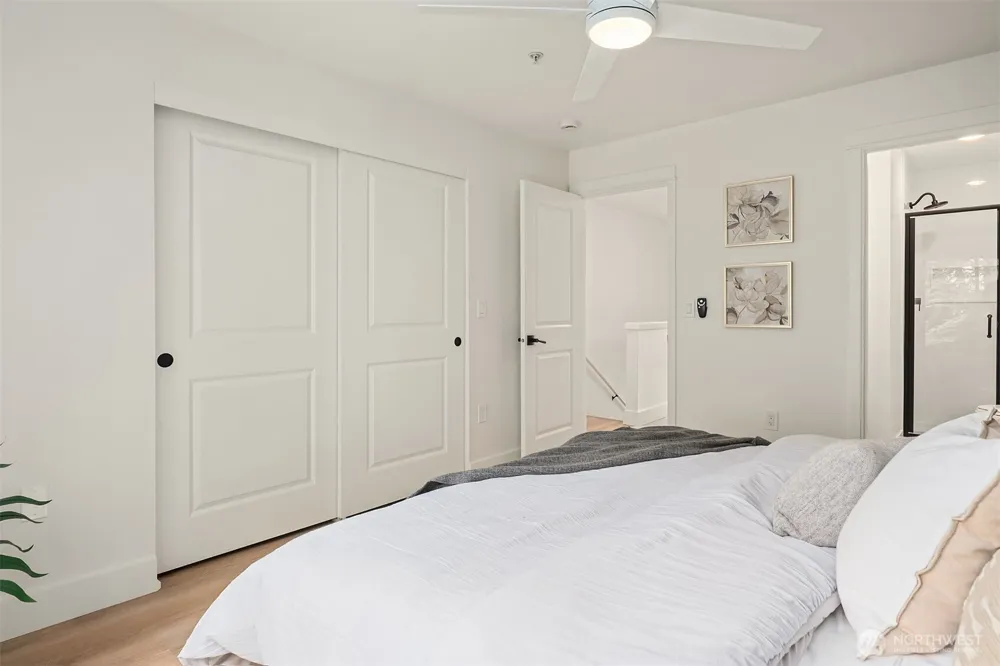 21216 SE 42nd Lane Issaquah, WA 98029