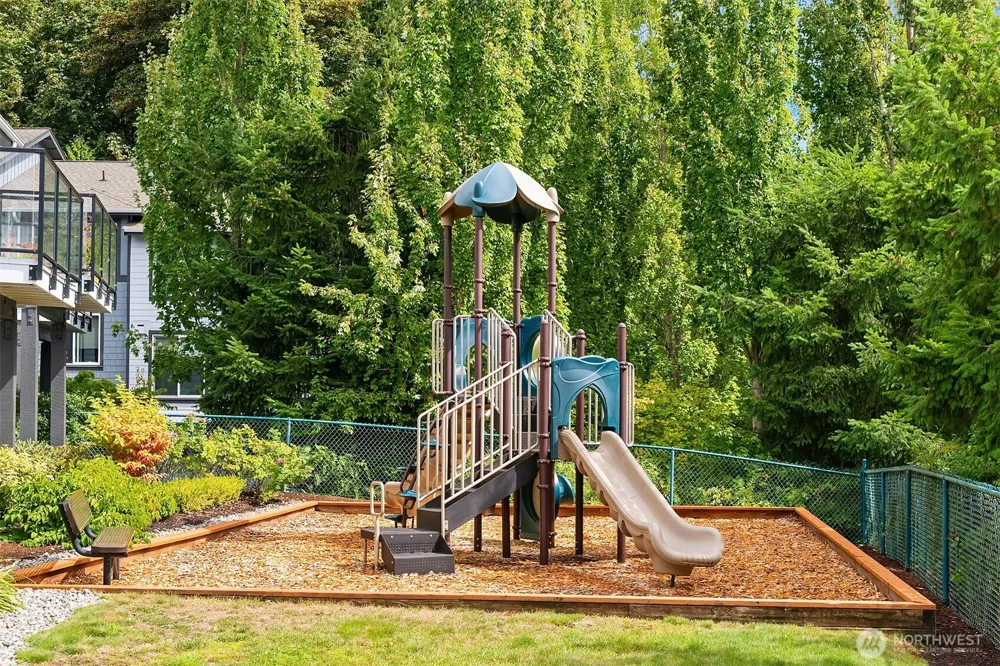 21216 SE 42nd Lane Issaquah, WA 98029