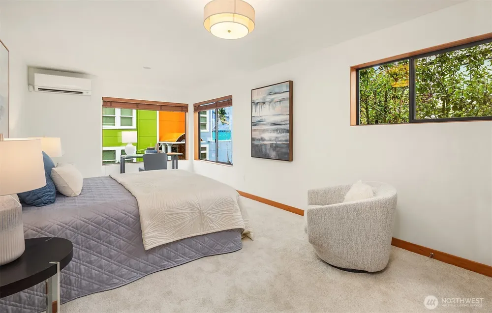 2423 75th Street Seattle, WA 98103