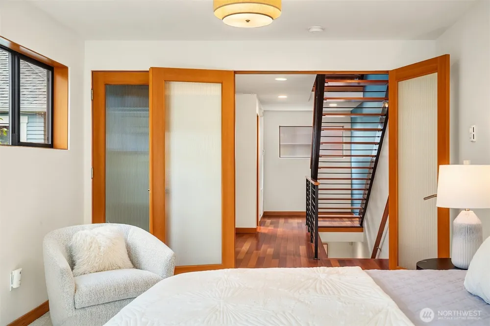 2423 75th Street Seattle, WA 98103
