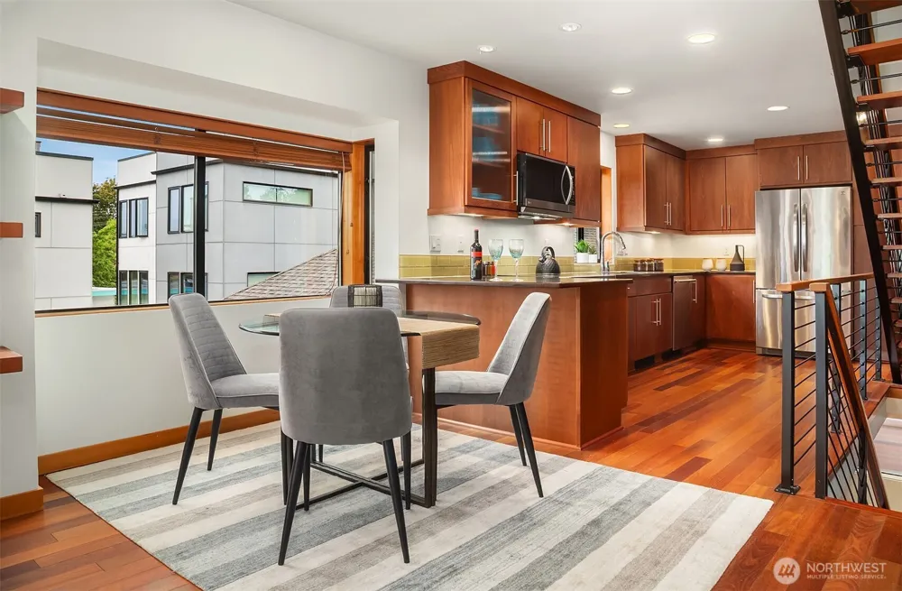 2423 75th Street Seattle, WA 98103