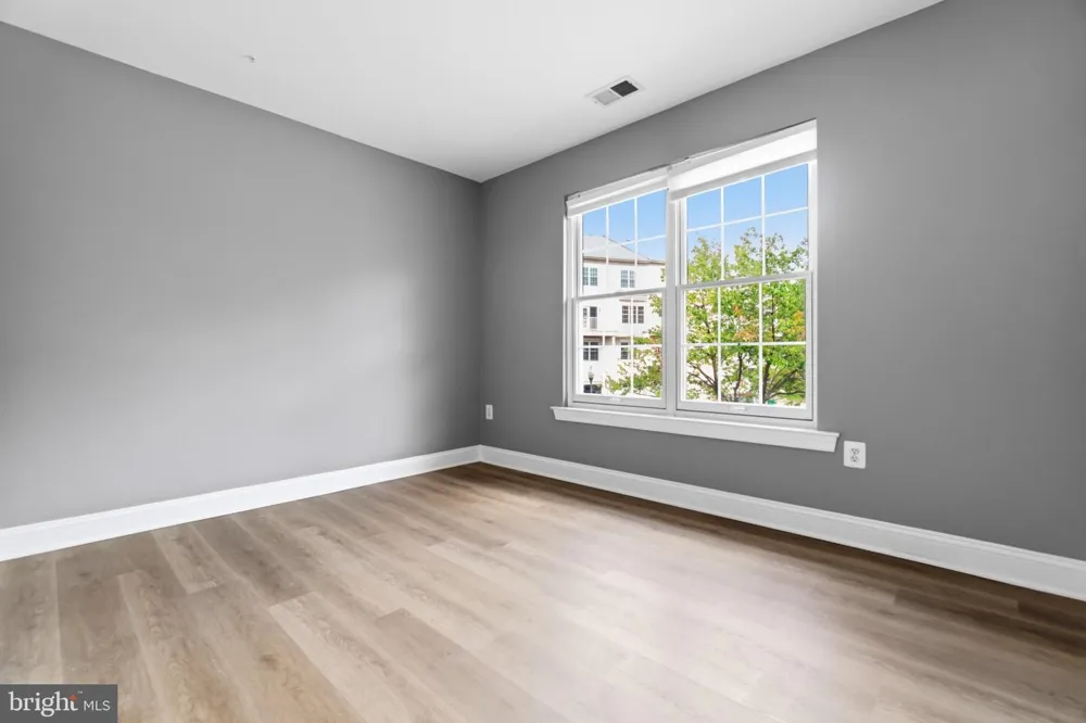 104 BUCKSFIELD ROAD #104 Gaithersburg, MD 20878