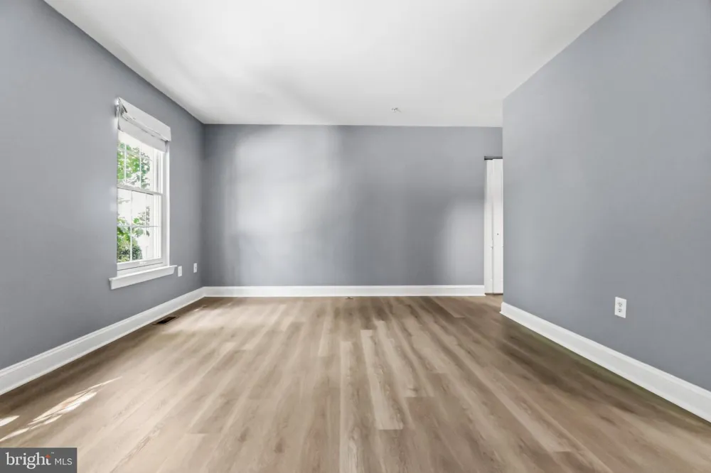 104 BUCKSFIELD ROAD #104 Gaithersburg, MD 20878