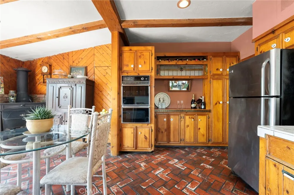 4406 Prospect Los Angeles, CA 90027