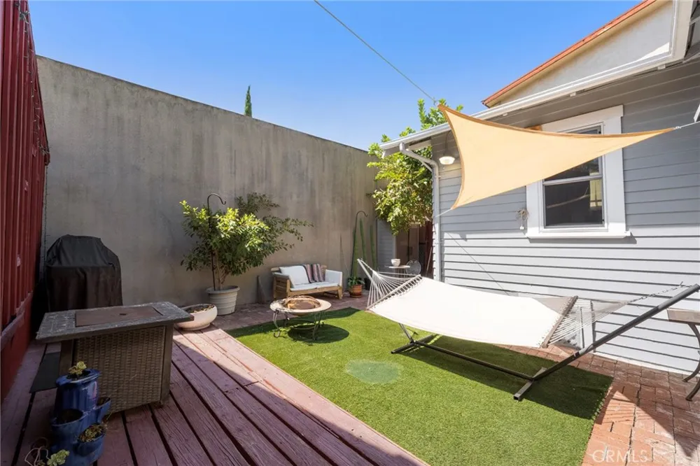 4406 Prospect Los Angeles, CA 90027