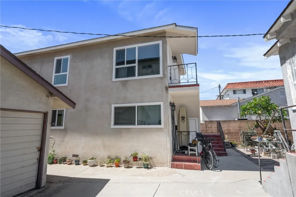 1267 W 7th San Pedro, CA 90731