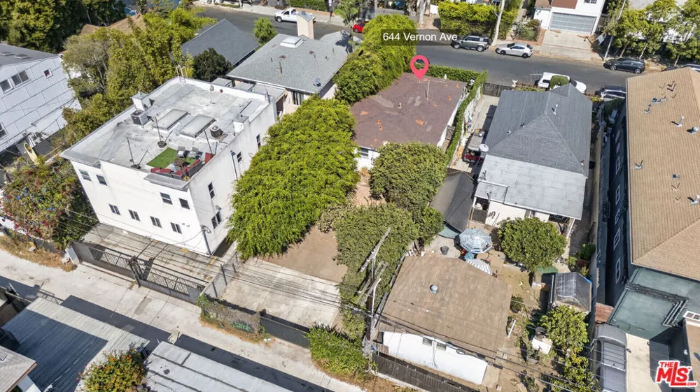 644 Vernon Avenue #644/646 Los Angeles, CA 90291