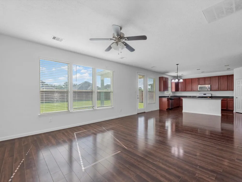 2105 Orchard Frost Drive Pearland, TX 77581