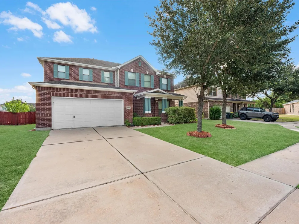 2105 Orchard Frost Drive Pearland, TX 77581