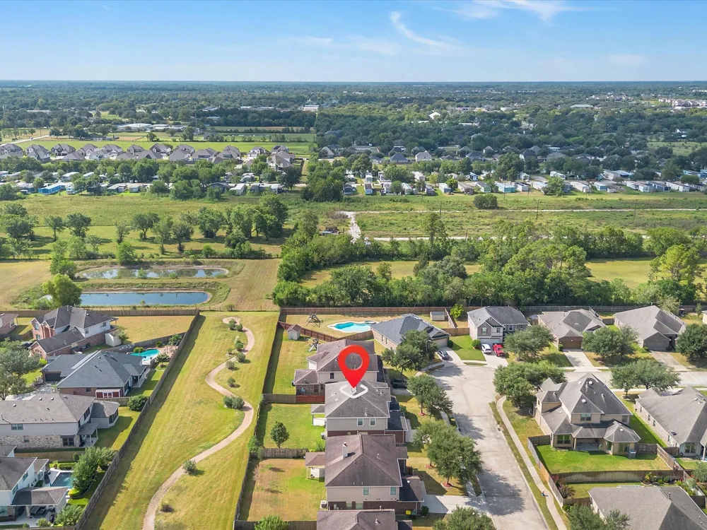 2105 Orchard Frost Drive Pearland, TX 77581