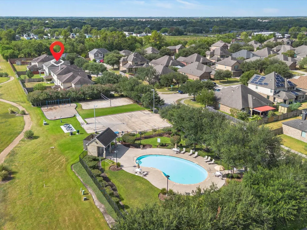2105 Orchard Frost Drive Pearland, TX 77581