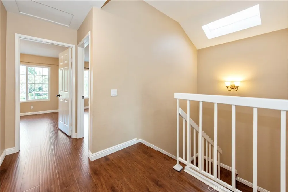 11 Oakgrove #48 Irvine, CA 92604