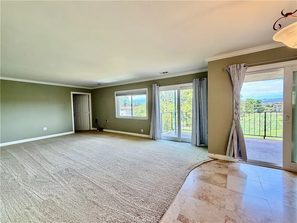 2385 Via Mariposa W #3C Laguna Woods, CA 92637