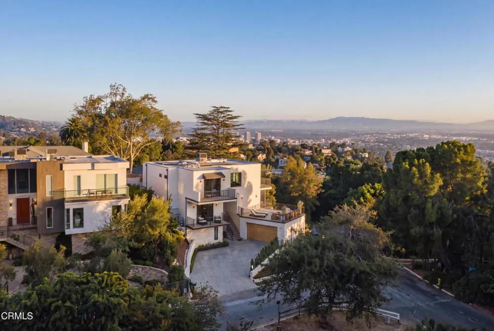 3499 Wonder View Drive Los Angeles, CA 90068