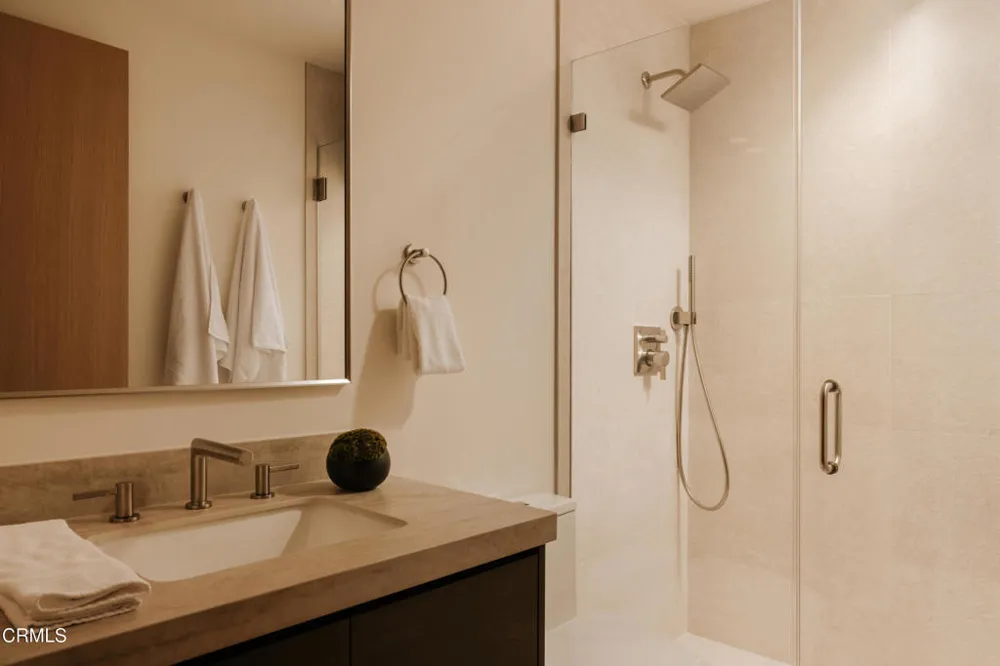 3499 Wonder View Drive Los Angeles, CA 90068