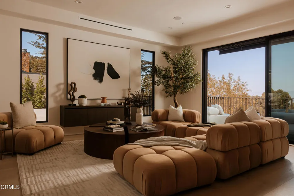 3499 Wonder View Drive Los Angeles, CA 90068